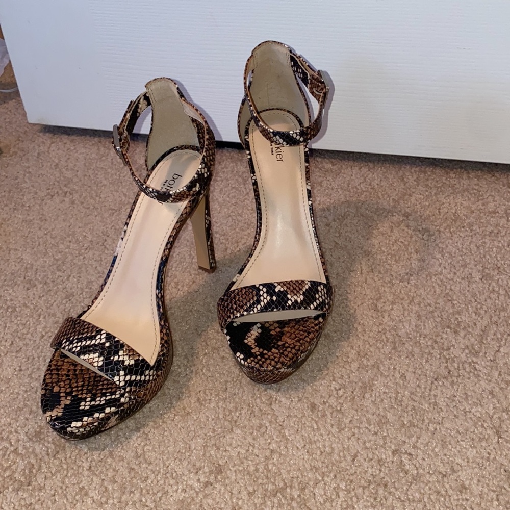 BRAND NEW BOTKIER SANDAL HEELS 🐍